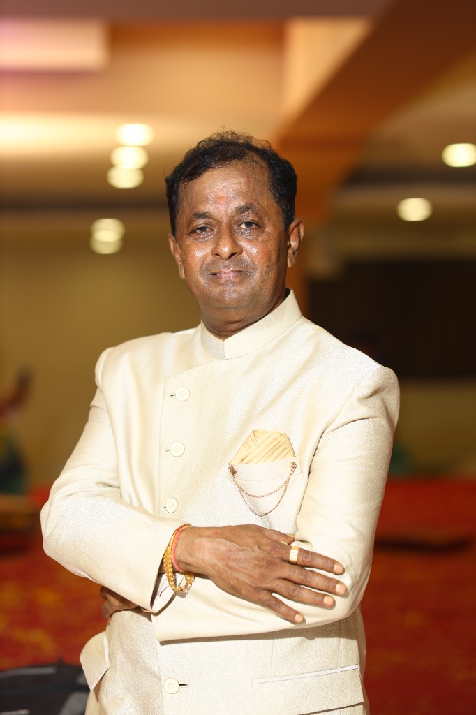 Vilas Bhagwat, Director